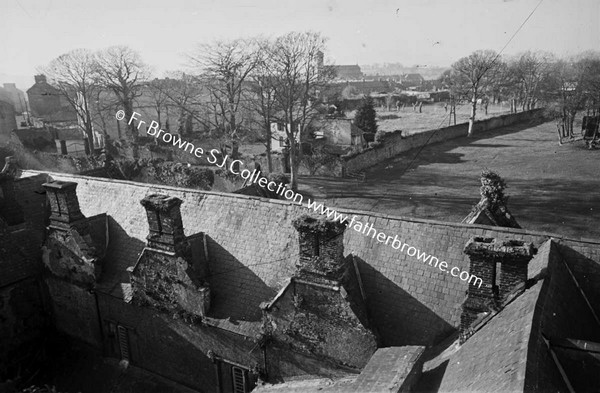 CARRICK CASTLE  ELIZABETHAN ROOF FROM NORMAN TOWER